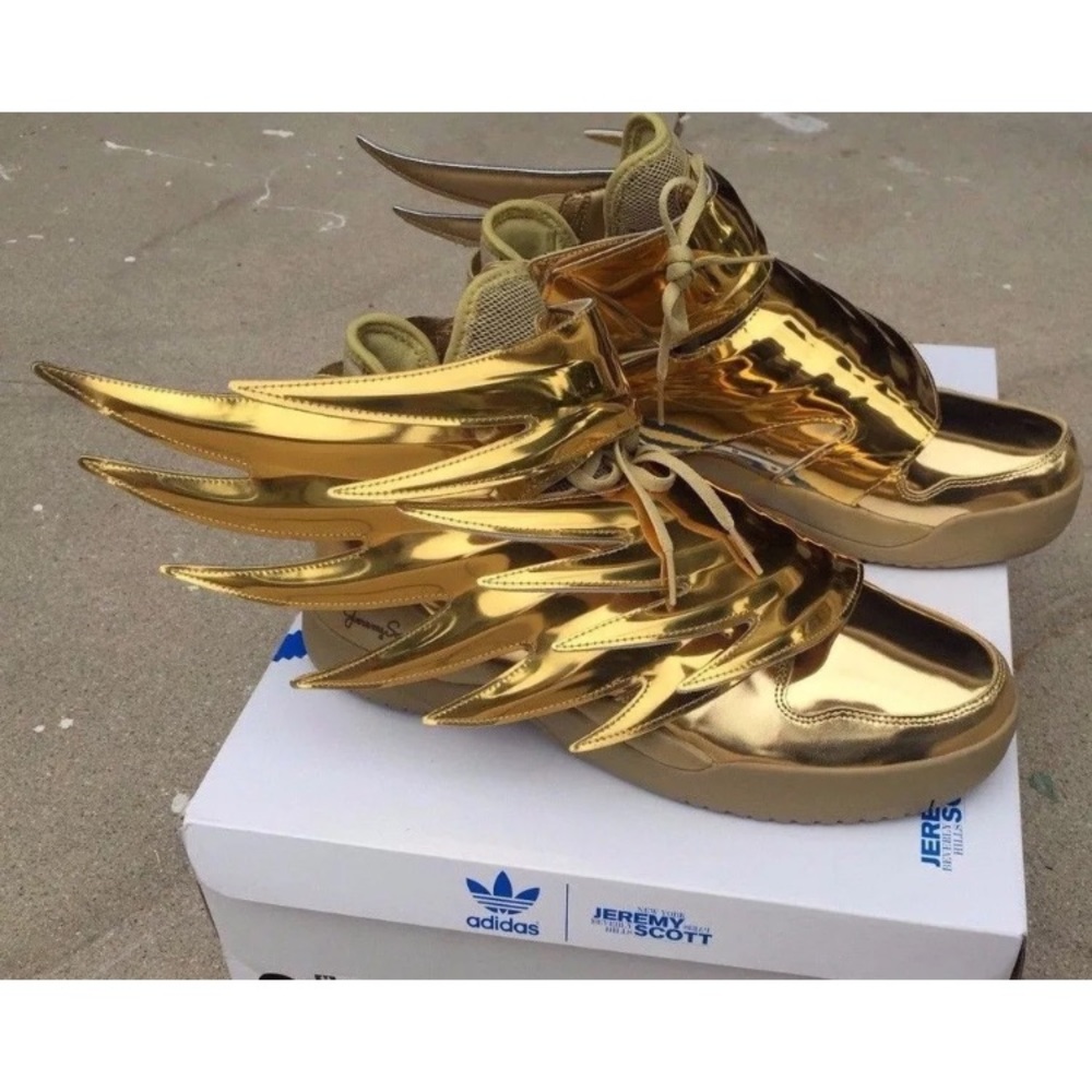 SOLD! ADIDAS JEREMY SCOTT WINGS 3.0 GOLD BATMAN SHOES